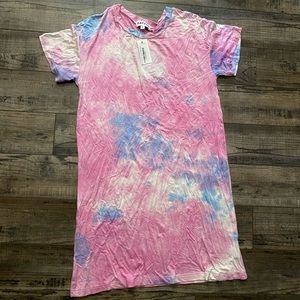 Soft and cozy Katy Did tie dye T shirt dress size S NWT